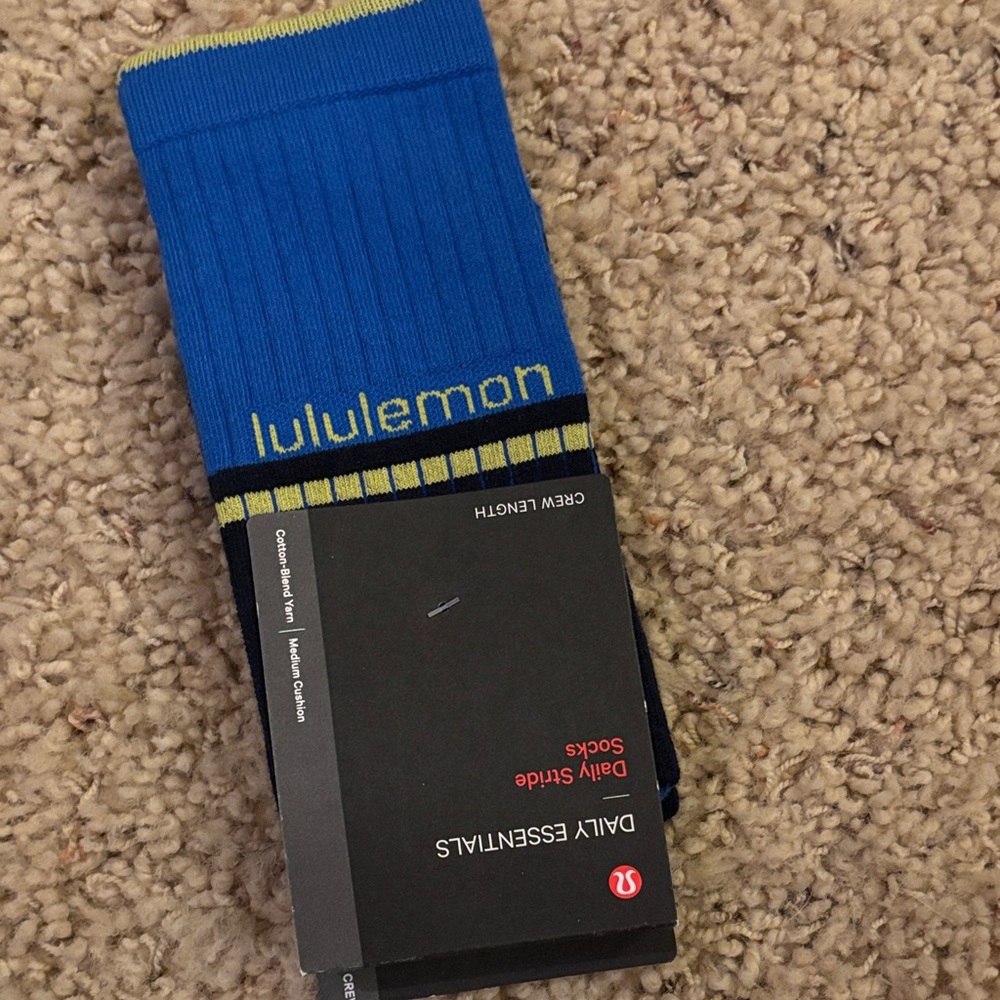 2 pairs of lululemon athletica Vibrant Blue Crew Socks